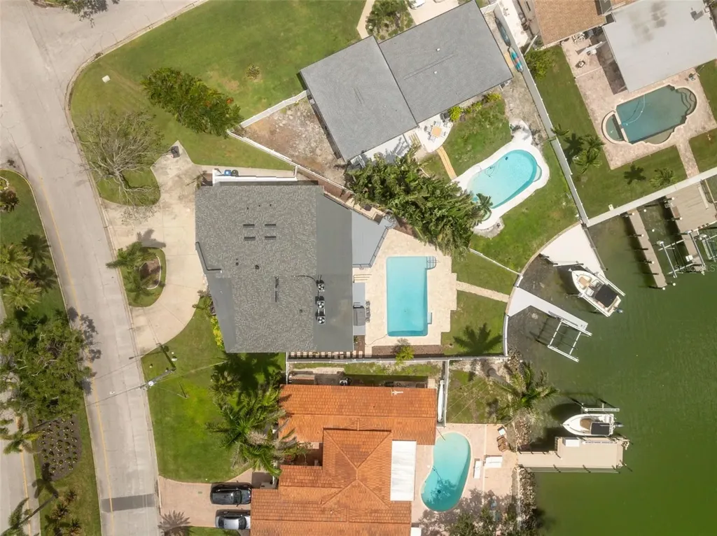 900 79th Street S St Petersburg FL 33707