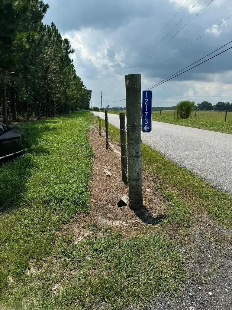Cr 227 Road Oxford FL 34484