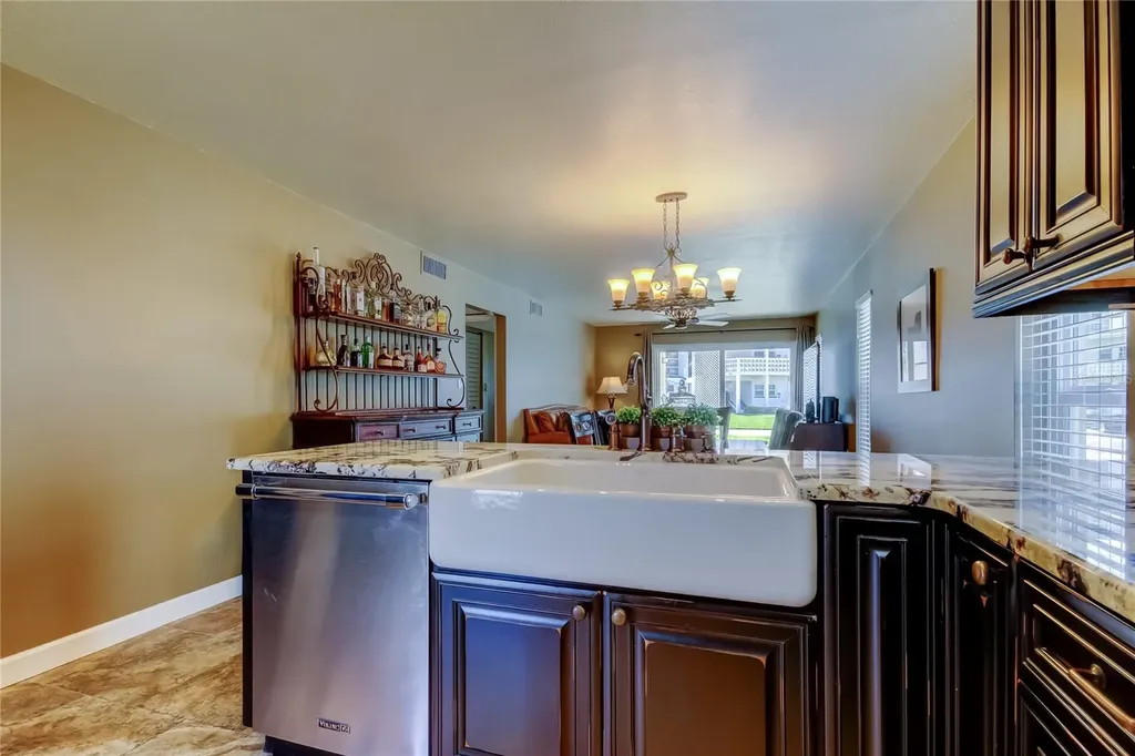7003 Sunset Way St Pete Beach FL 33706