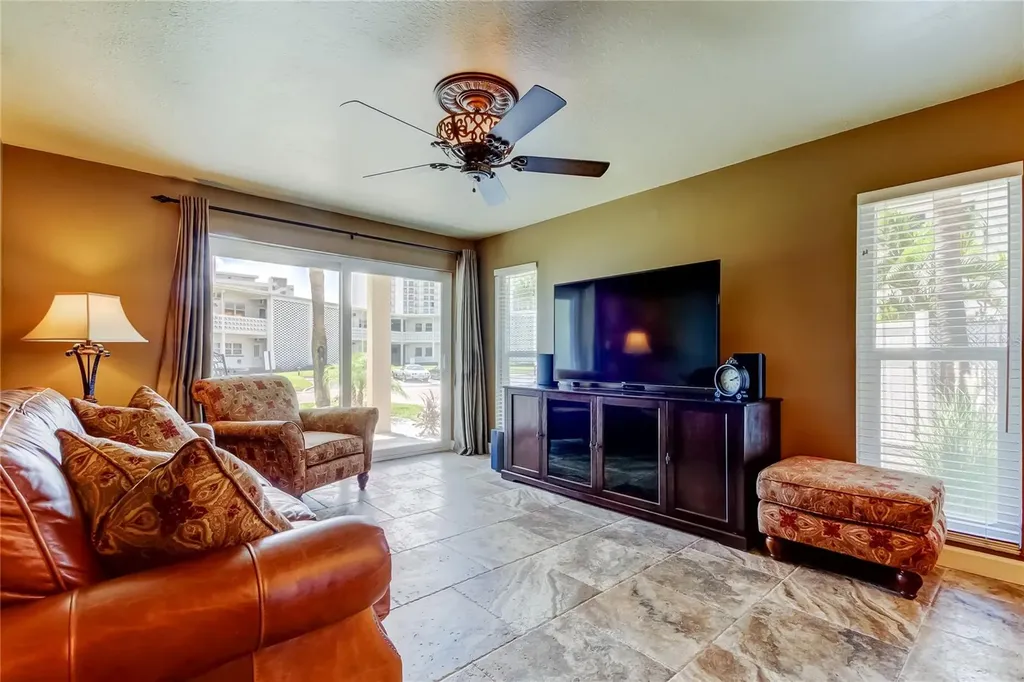 7003 Sunset Way St Pete Beach FL 33706