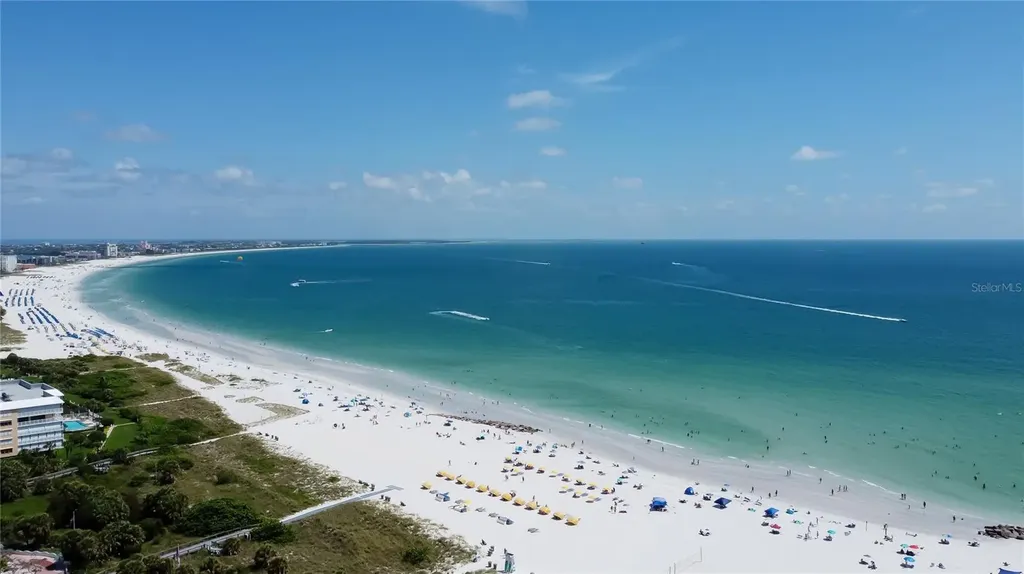 7003 Sunset Way St Pete Beach FL 33706