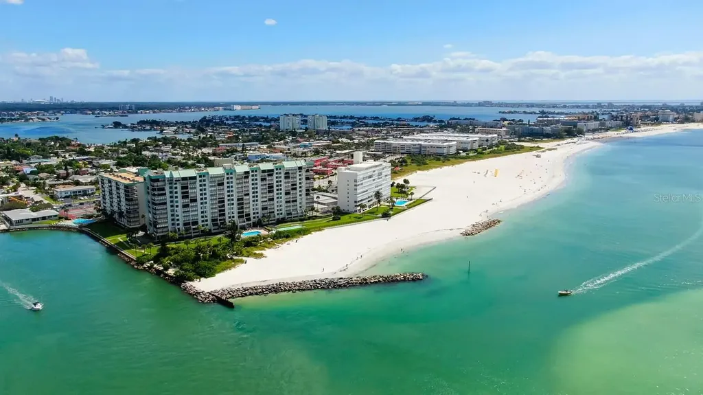 7003 Sunset Way St Pete Beach FL 33706