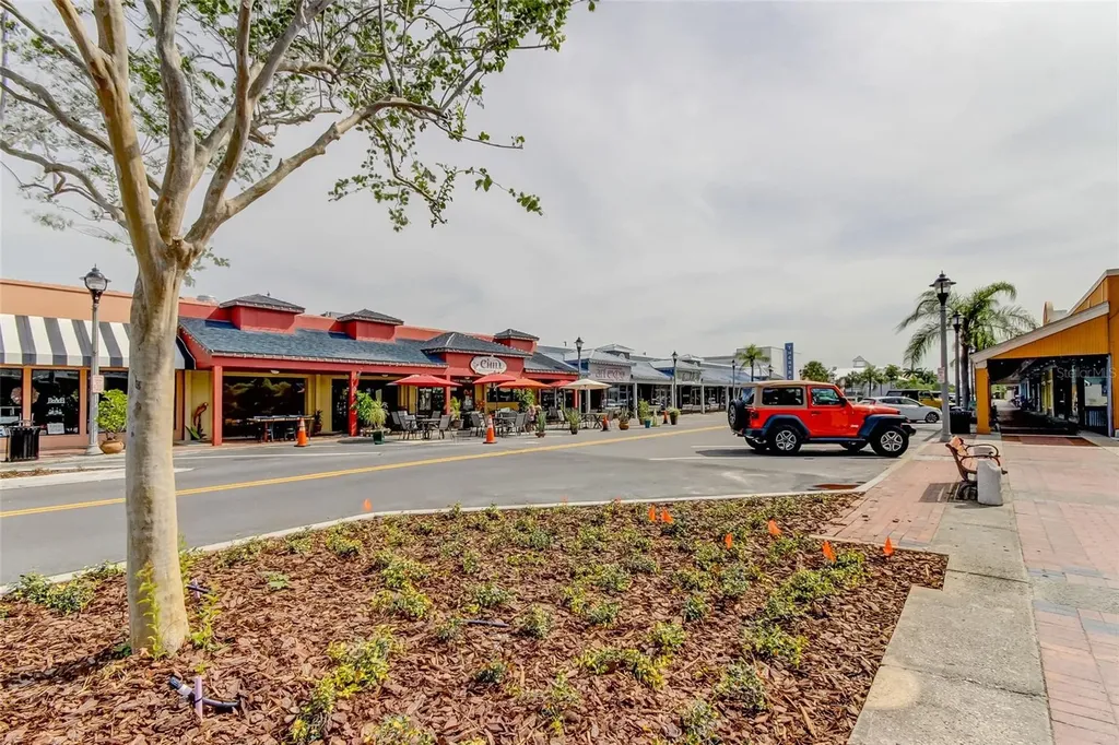7003 Sunset Way St Pete Beach FL 33706