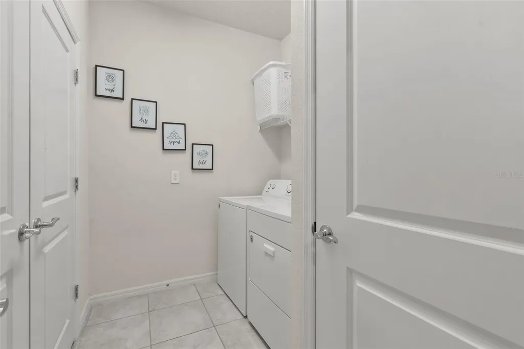 2070 Lelani Circle Davenport FL 33897