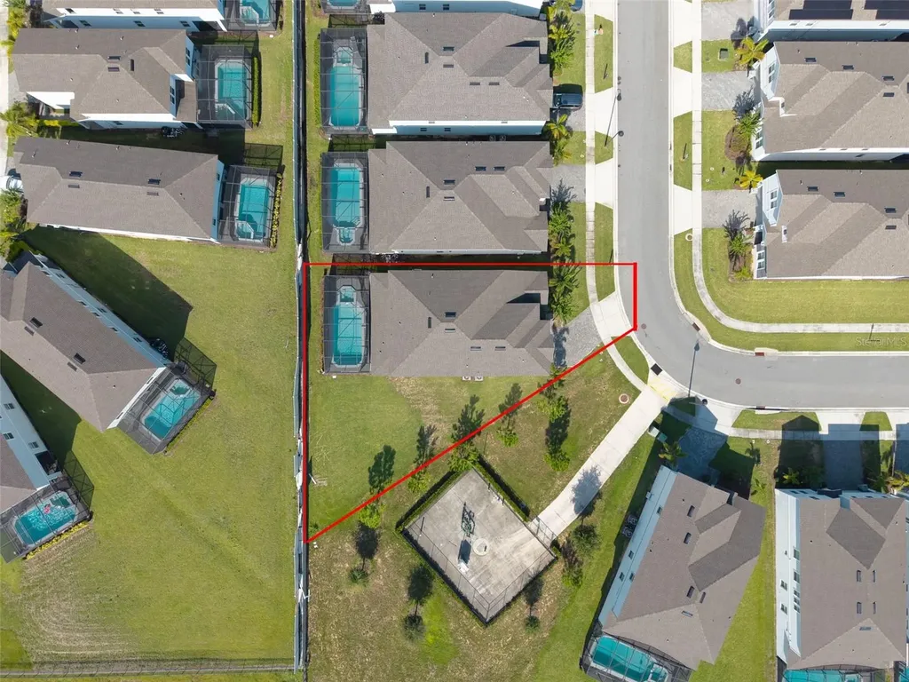 2070 Lelani Circle Davenport FL 33897