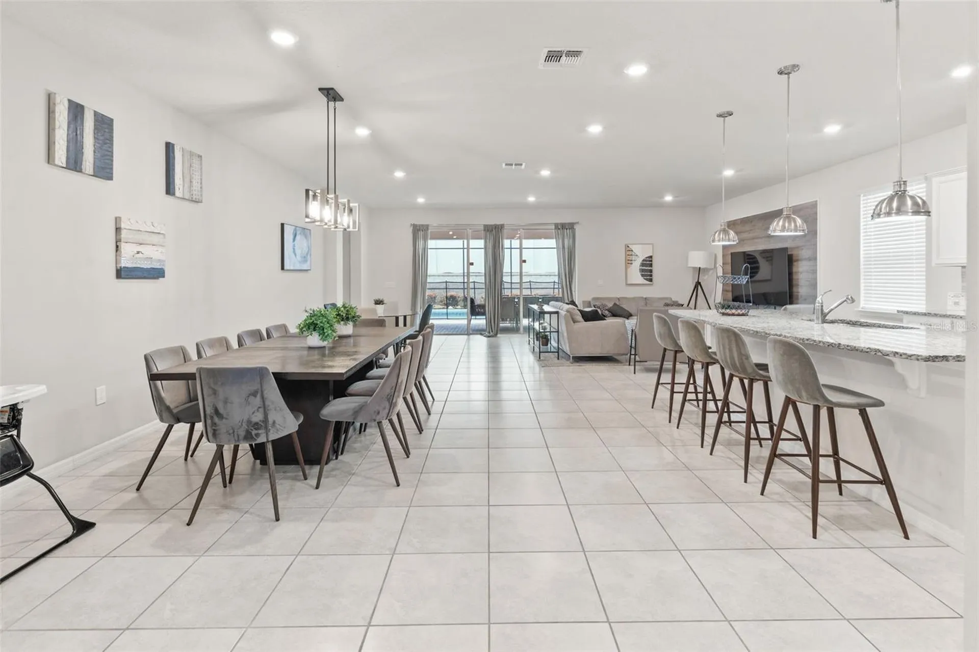 2070 Lelani Circle Davenport FL 33897