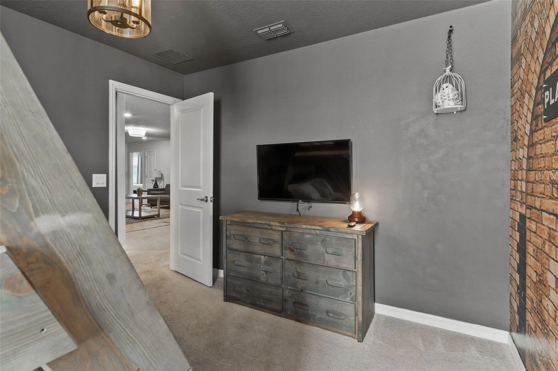 2070 Lelani Circle Davenport FL 33897