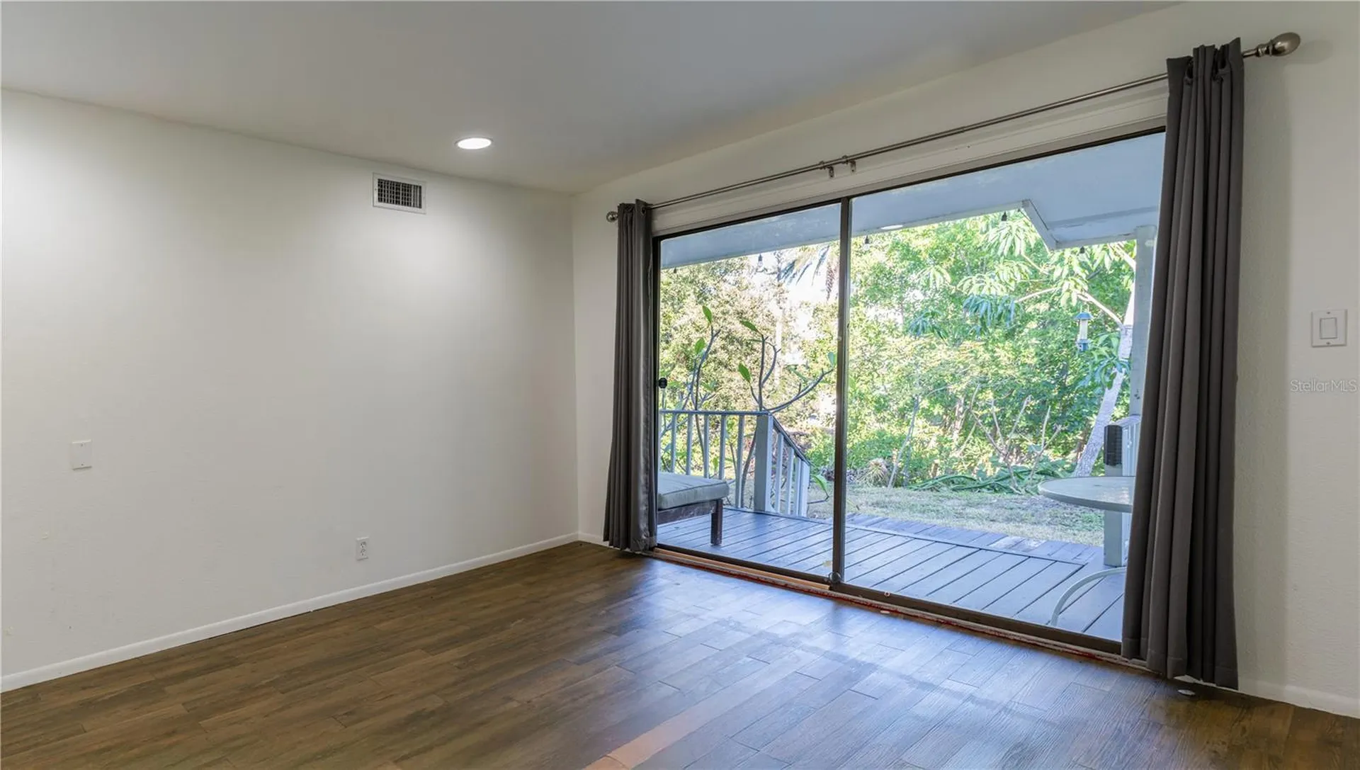 300 Garden Lane Sarasota FL 34242