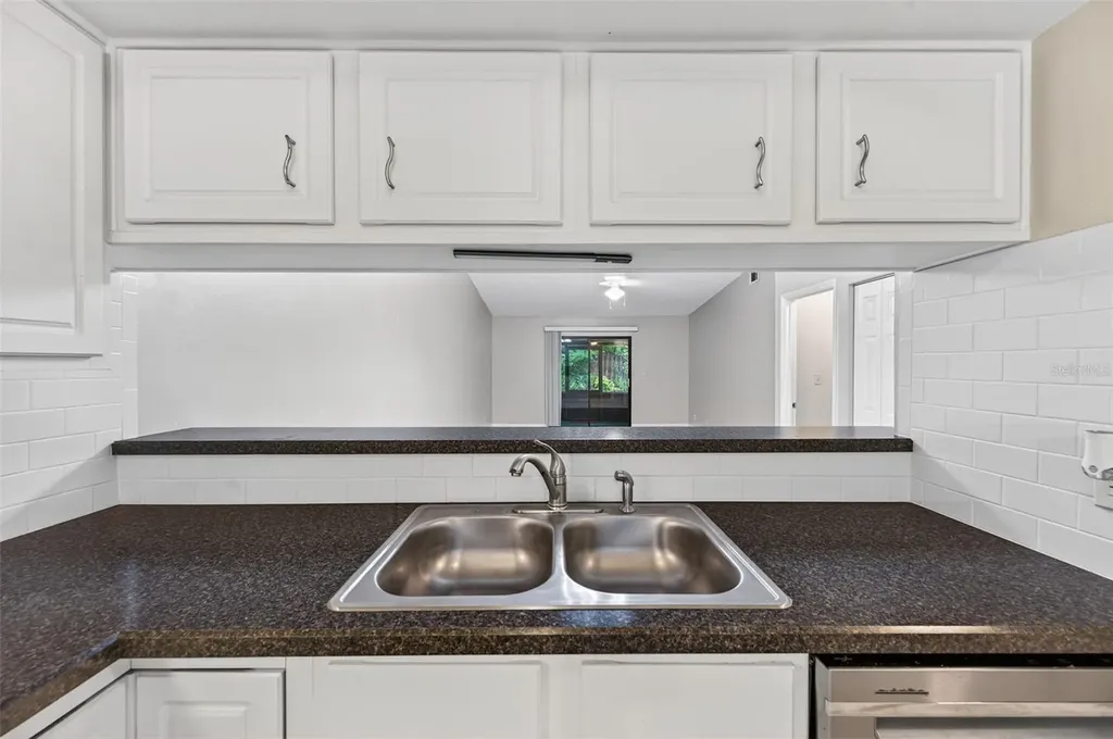 39650 Us Highway 19 N Tarpon Springs FL 34689