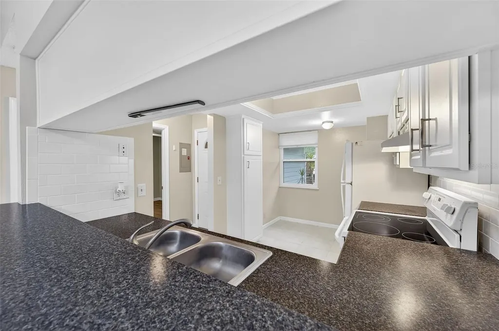 39650 Us Highway 19 N Tarpon Springs FL 34689
