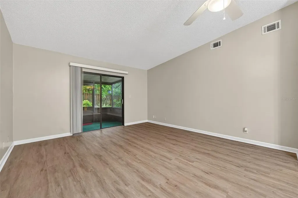 39650 Us Highway 19 N Tarpon Springs FL 34689
