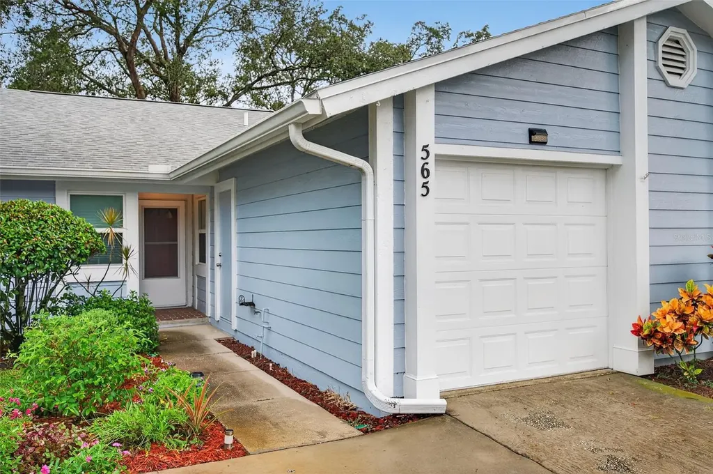 39650 Us Highway 19 N Tarpon Springs FL 34689