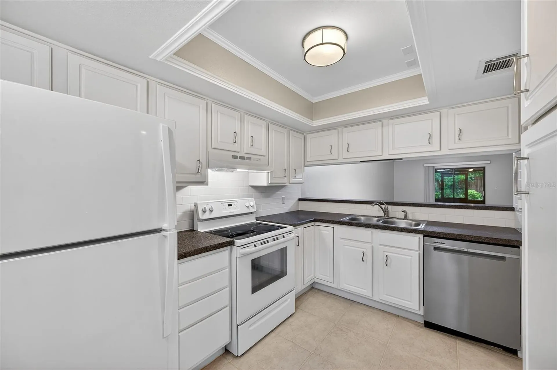 39650 Us Highway 19 N Tarpon Springs FL 34689