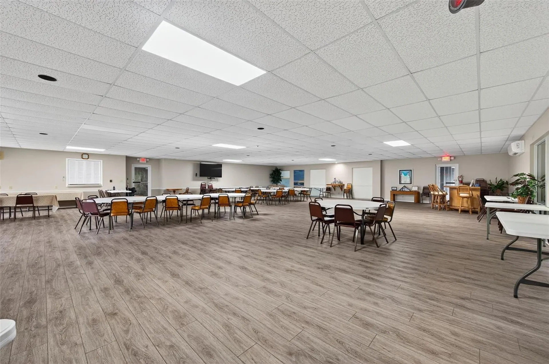 39650 Us Highway 19 N Tarpon Springs FL 34689