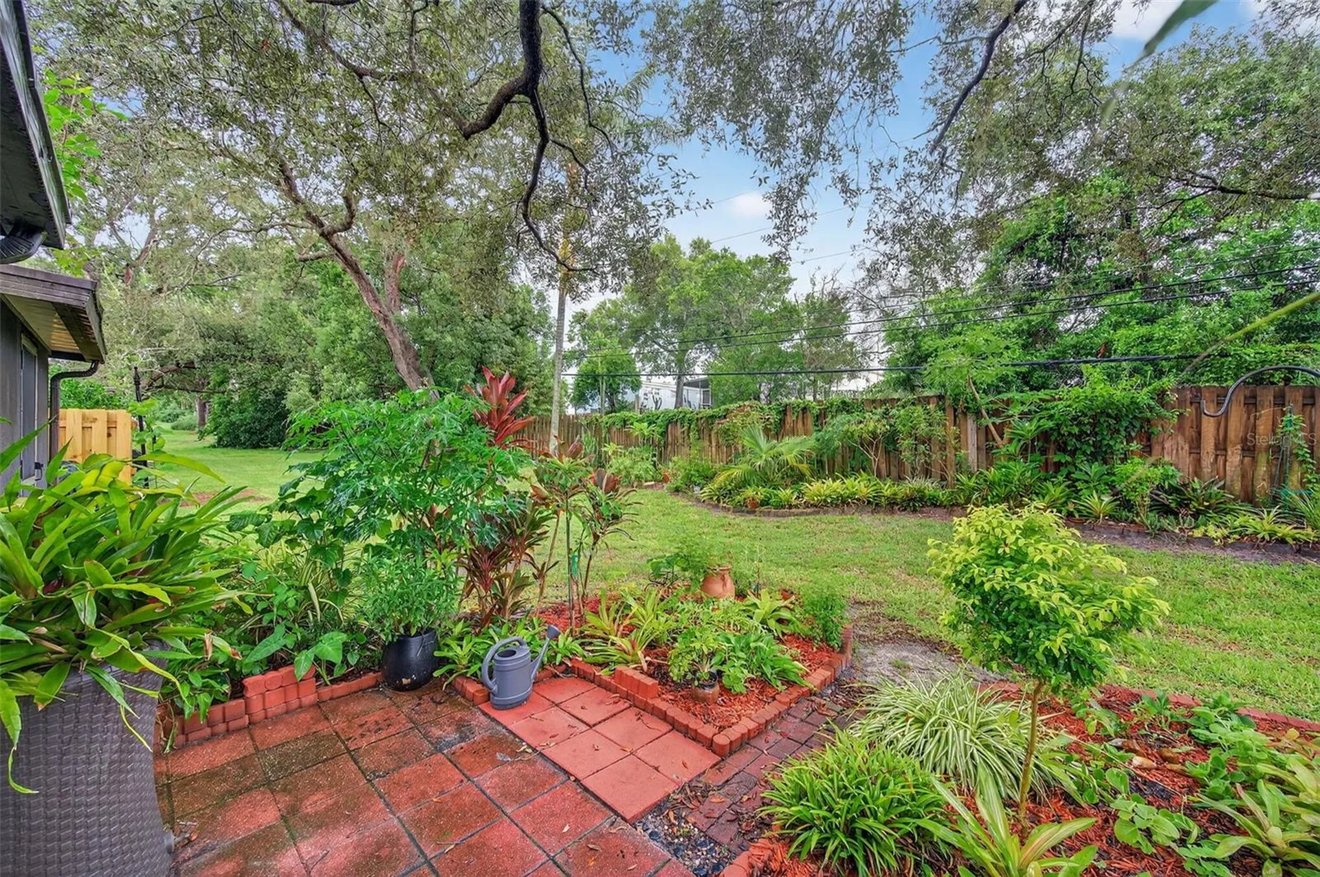 39650 Us Highway 19 N Tarpon Springs FL 34689