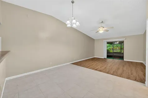 39650 Us Highway 19 N Tarpon Springs FL 34689