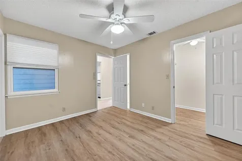 39650 Us Highway 19 N Tarpon Springs FL 34689