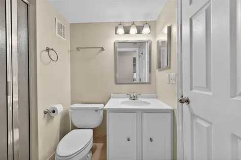 39650 Us Highway 19 N Tarpon Springs FL 34689