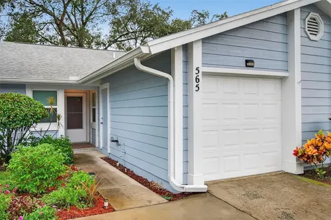 39650 Us Highway 19 N Tarpon Springs FL 34689