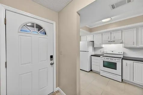 39650 Us Highway 19 N Tarpon Springs FL 34689