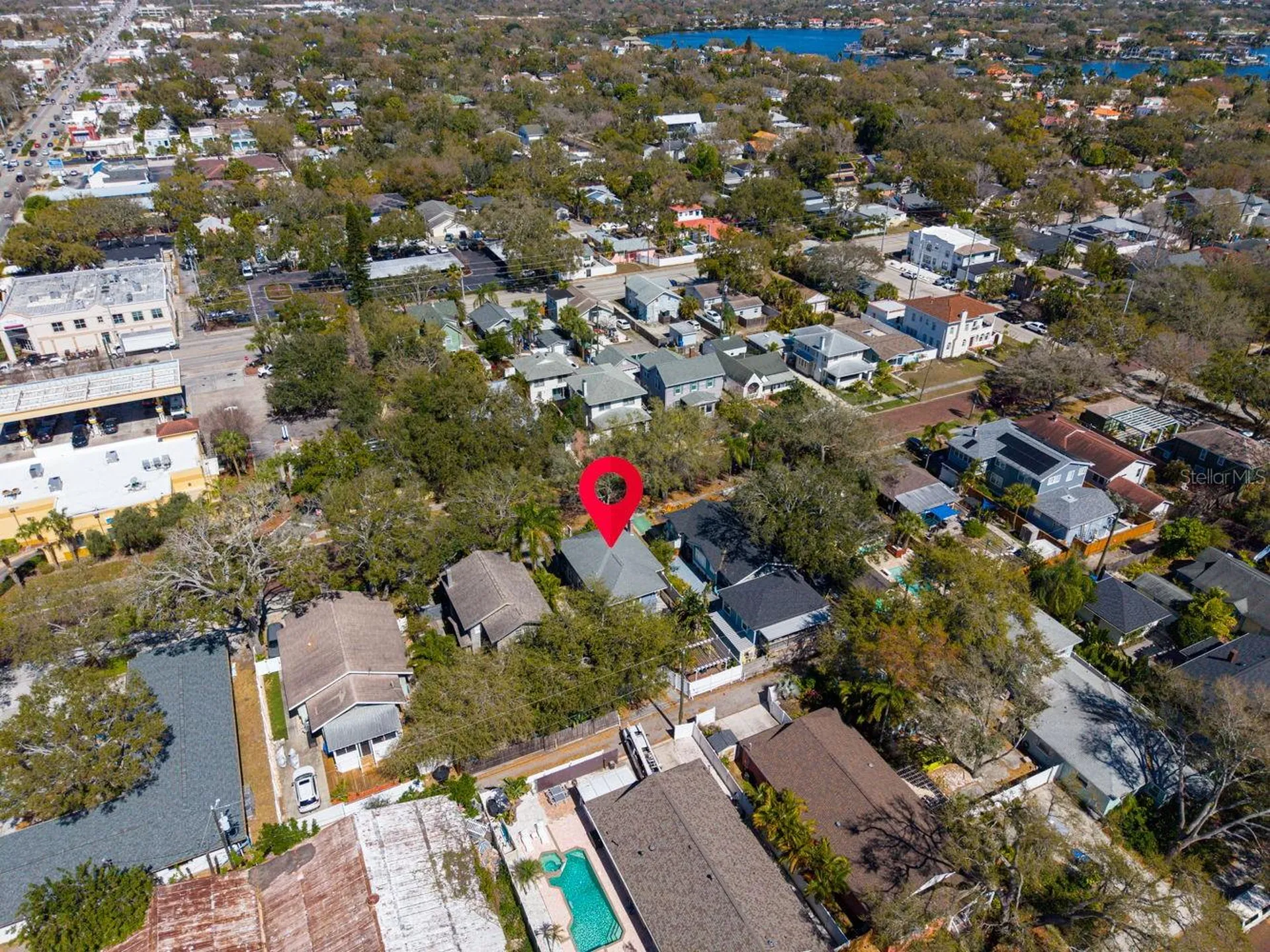 304 21st Avenue N St Petersburg FL 33704