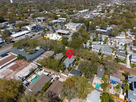 304 21st Avenue N St Petersburg FL 33704