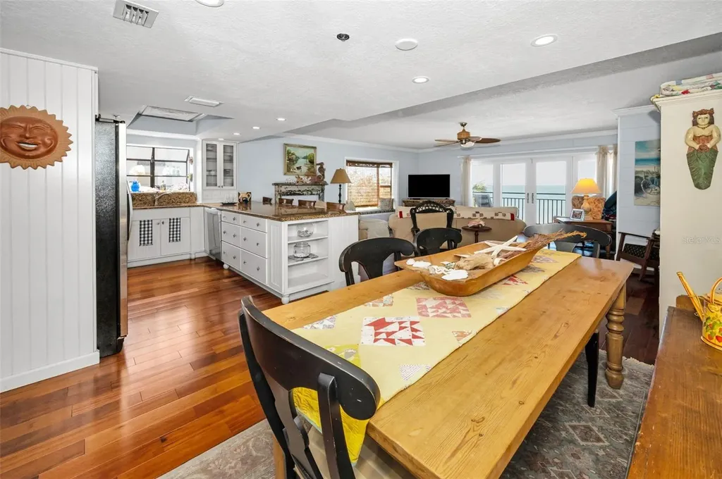 2300 Beach Trail Indian Rocks Beach FL 33785