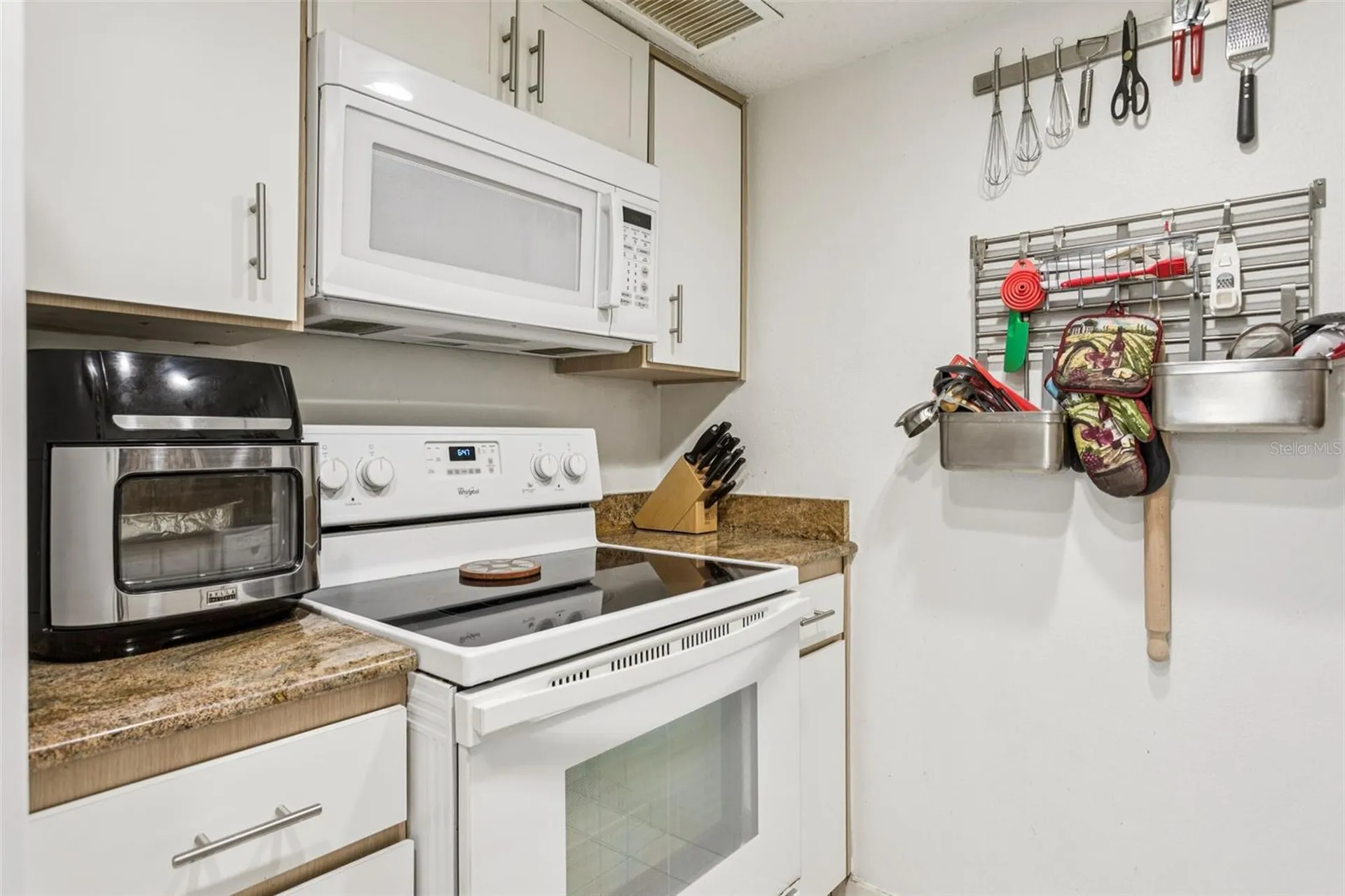4718 Christa Court Tampa FL 33614
