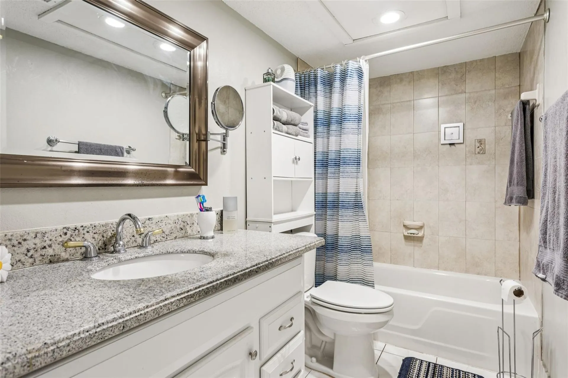4718 Christa Court Tampa FL 33614