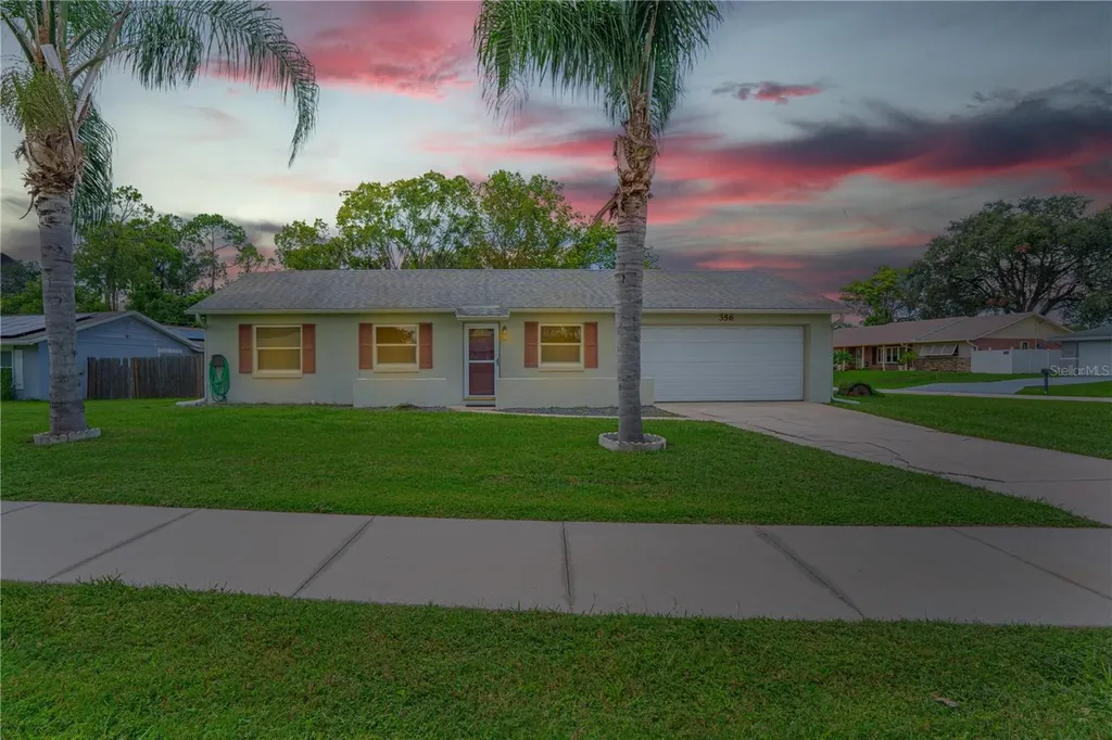 356 Cloverleaf Boulevard Deltona FL 32725