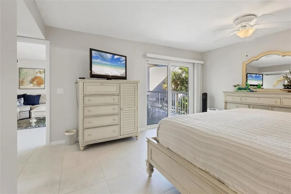 2380 N Beach Road Englewood FL 34223