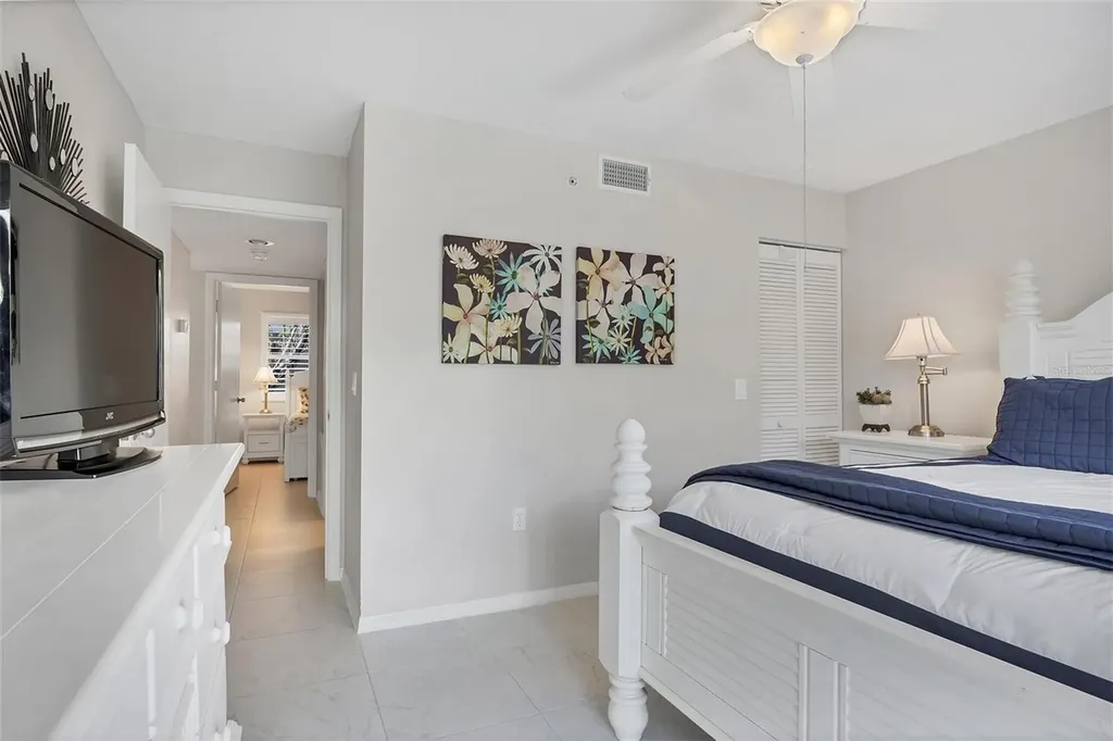 2380 N Beach Road Englewood FL 34223