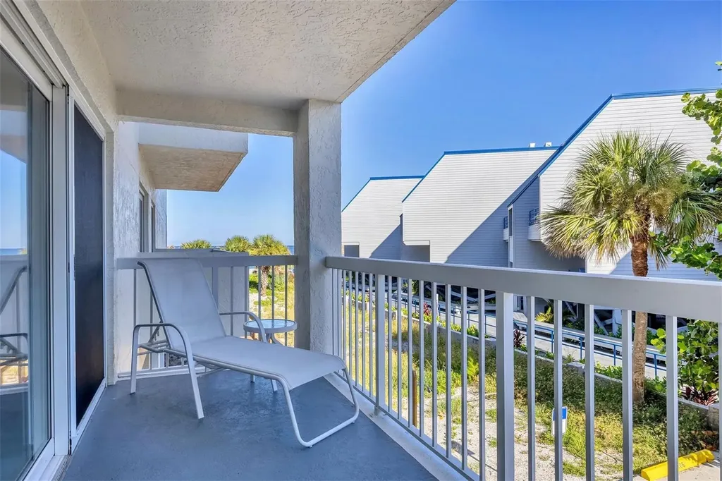 2380 N Beach Road Englewood FL 34223