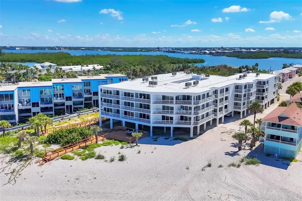 2380 N Beach Road Englewood FL 34223