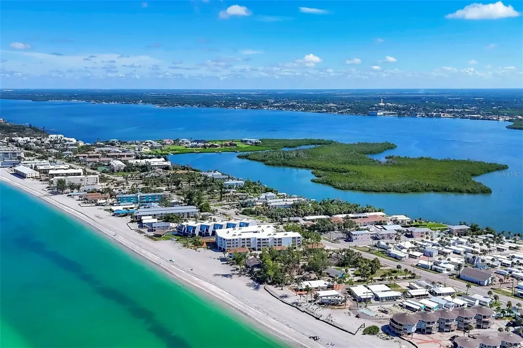 2380 N Beach Road Englewood FL 34223