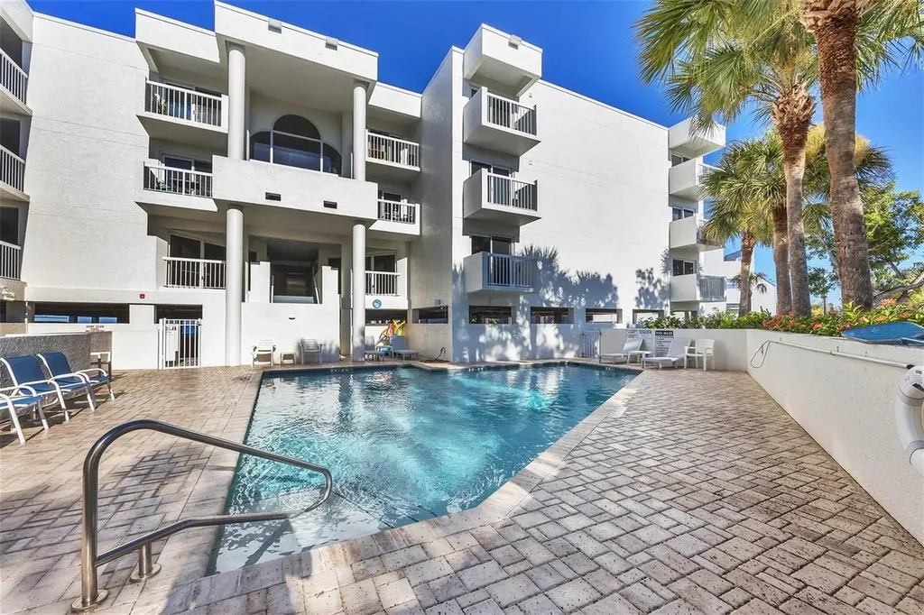 2380 N Beach Road Englewood FL 34223