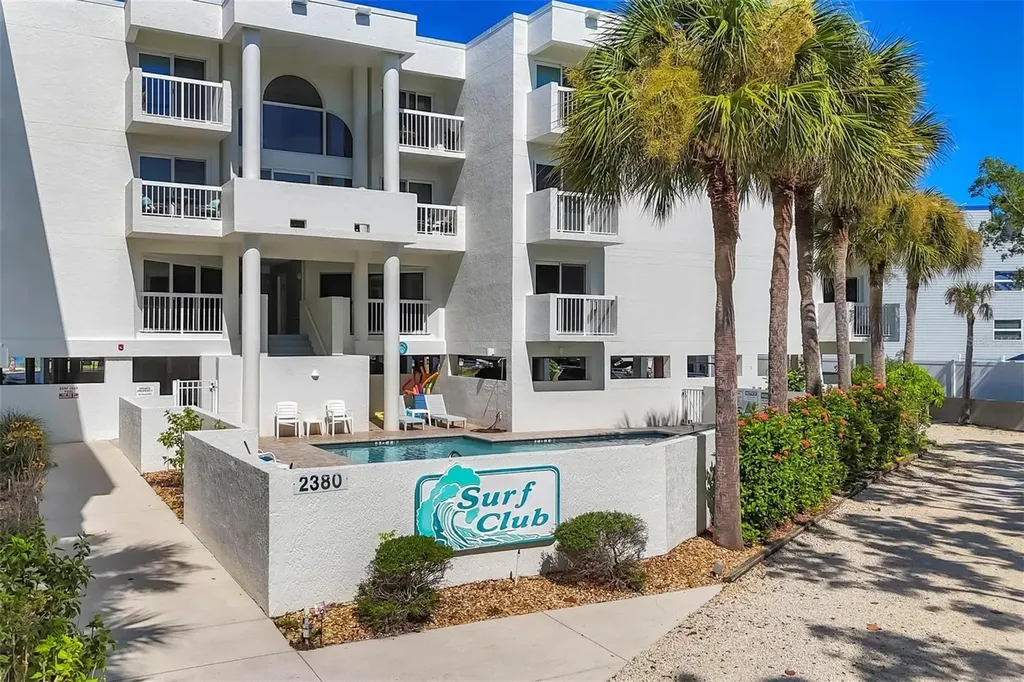 2380 N Beach Road Englewood FL 34223