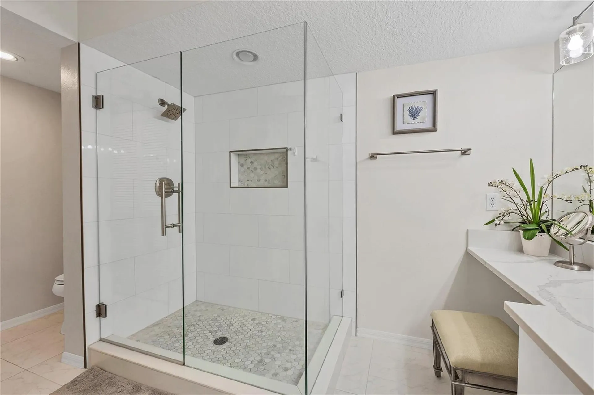 2380 N Beach Road Englewood FL 34223