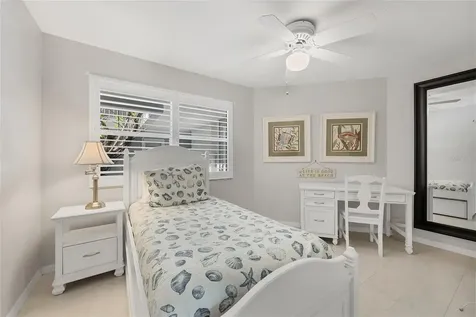 2380 N Beach Road Englewood FL 34223