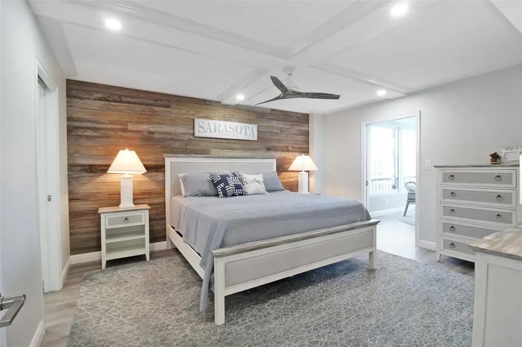 5780 Midnight Pass Road Sarasota FL 34242