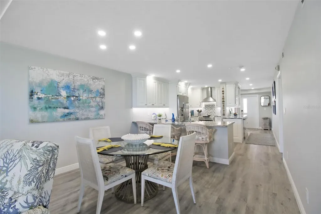 5780 Midnight Pass Road Sarasota FL 34242