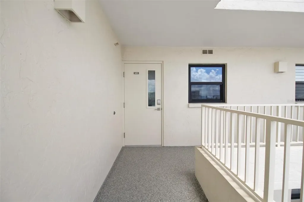 5780 Midnight Pass Road Sarasota FL 34242
