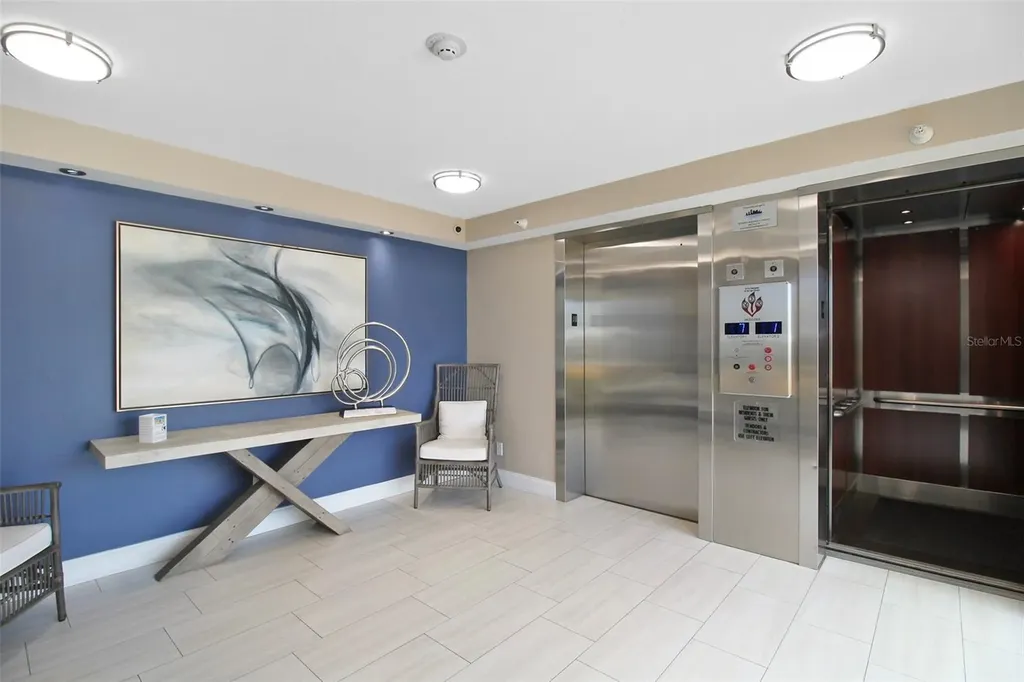 5780 Midnight Pass Road Sarasota FL 34242