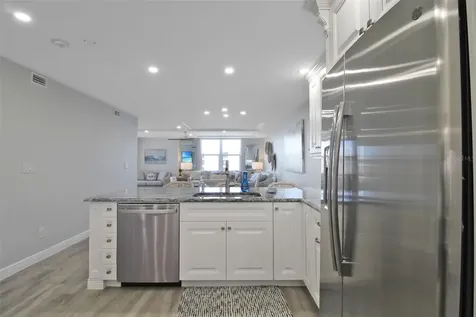 5780 Midnight Pass Road Sarasota FL 34242