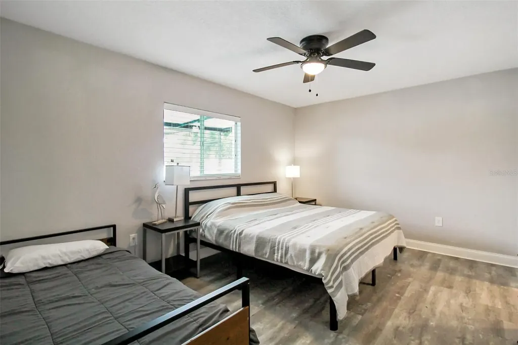 7036 13th Street E Sarasota FL 34243