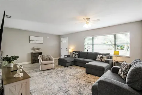 7036 13th Street E Sarasota FL 34243