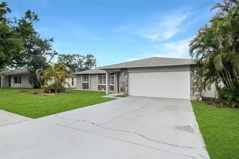 7036 13th Street E Sarasota FL 34243
