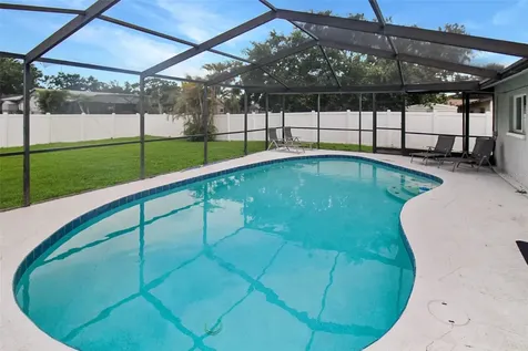 7036 13th Street E Sarasota FL 34243