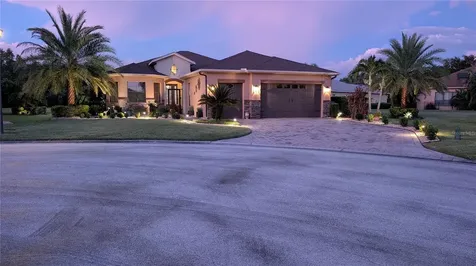 318 Santa Barbara Lane Kissimmee FL 34759