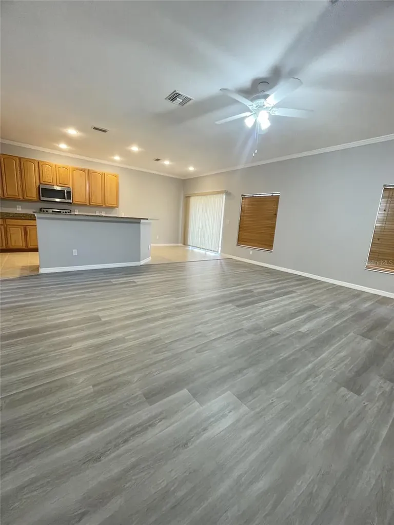 2827 Suncoast Lakes Boulevard Punta Gorda FL 33980